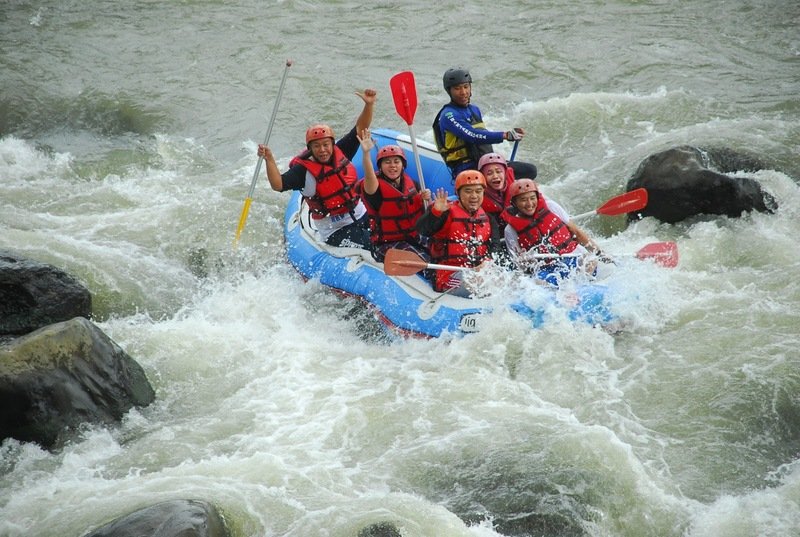 arung jeram serayu
